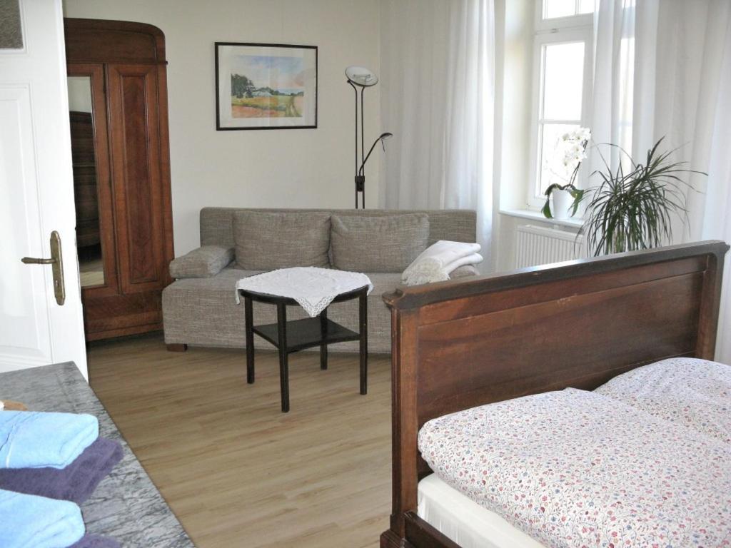 Gutshaus Zietlitz Hotel Dobbin-Linstow Ruang foto
