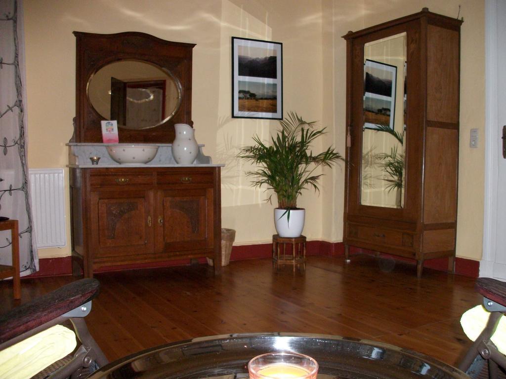 Gutshaus Zietlitz Hotel Dobbin-Linstow Bagian luar foto