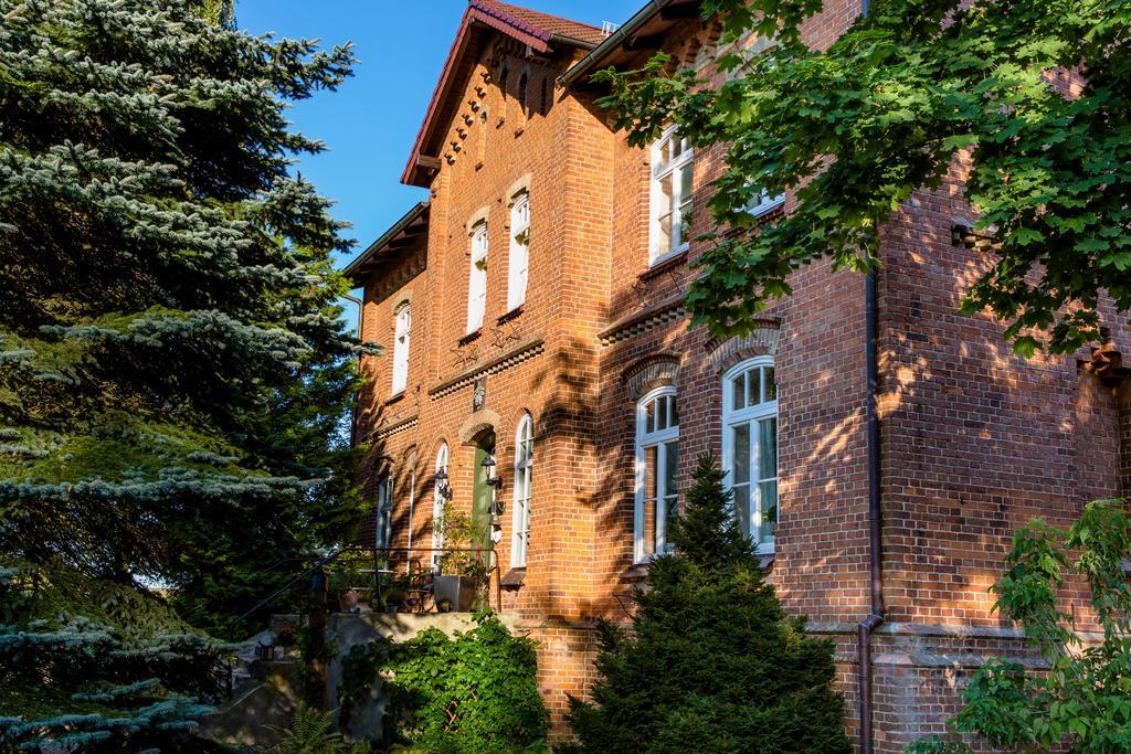 Gutshaus Zietlitz Hotel Dobbin-Linstow Bagian luar foto