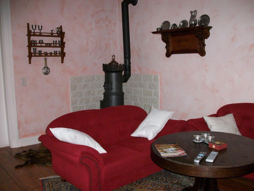 Gutshaus Zietlitz Hotel Dobbin-Linstow Bagian luar foto