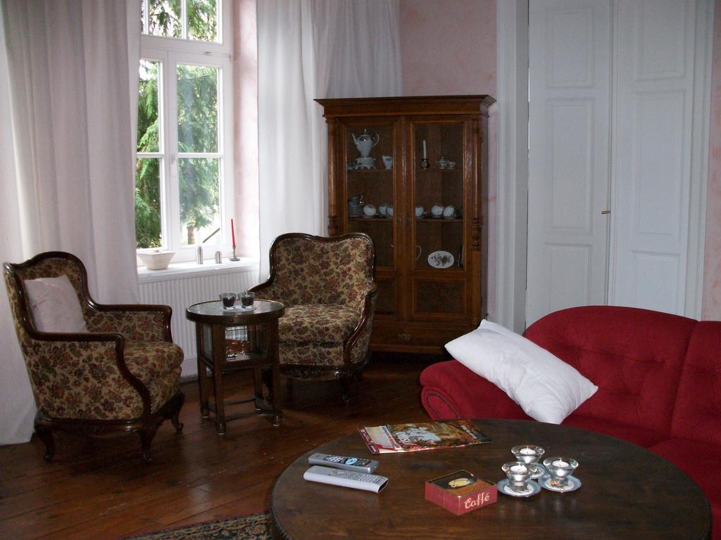 Gutshaus Zietlitz Hotel Dobbin-Linstow Bagian luar foto